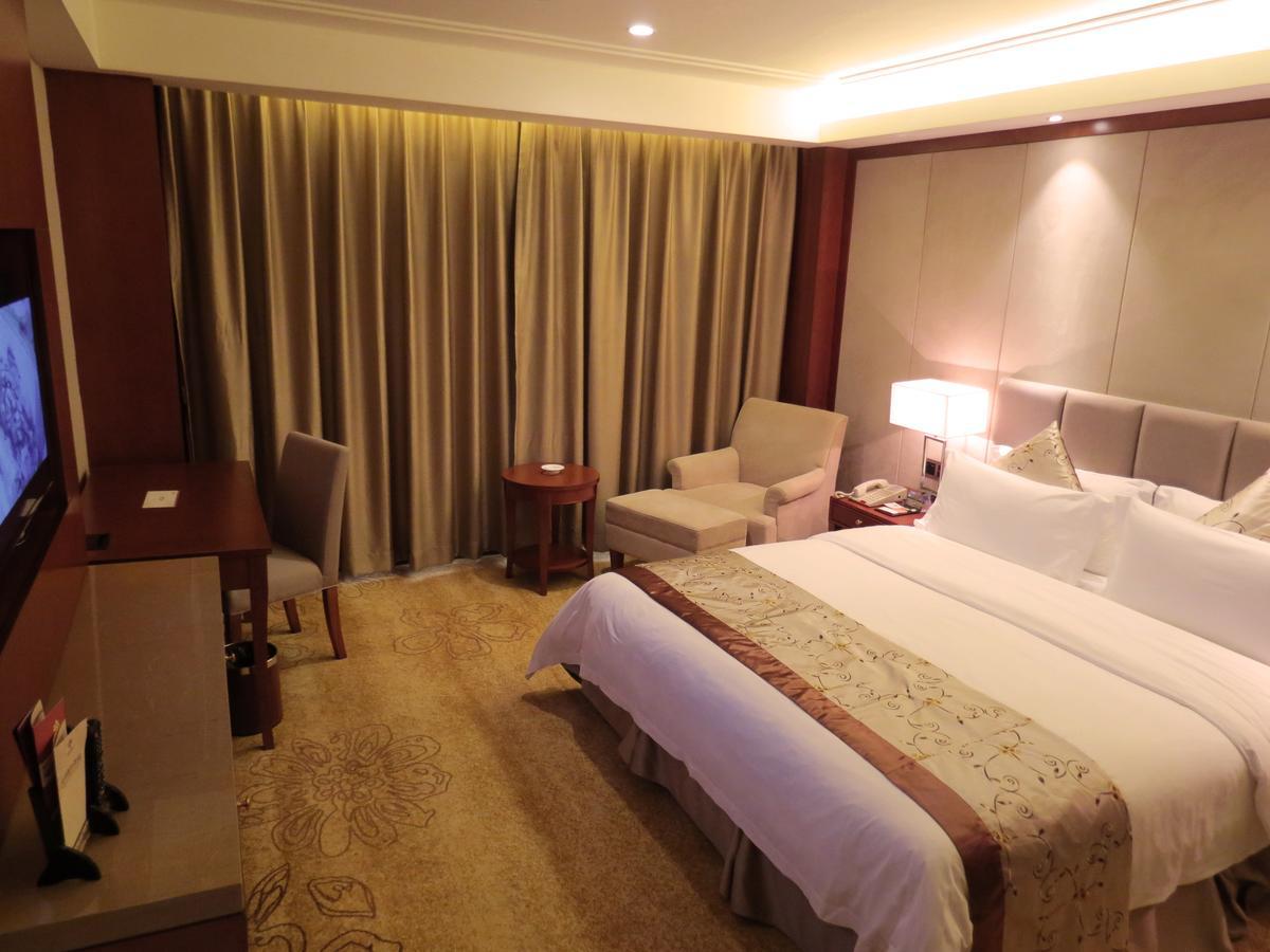 Rongjiang Hotel Jieyang Dış mekan fotoğraf