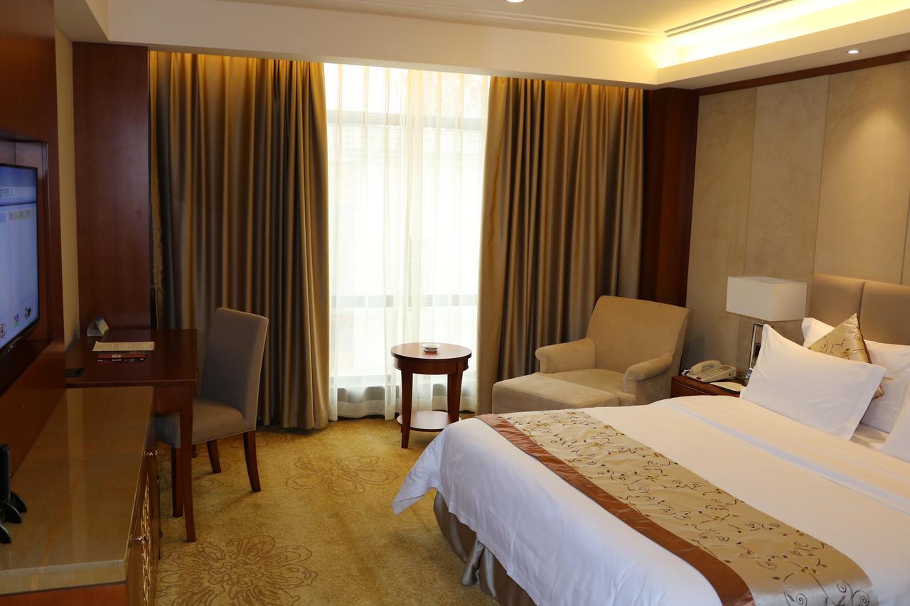 Rongjiang Hotel Jieyang Dış mekan fotoğraf