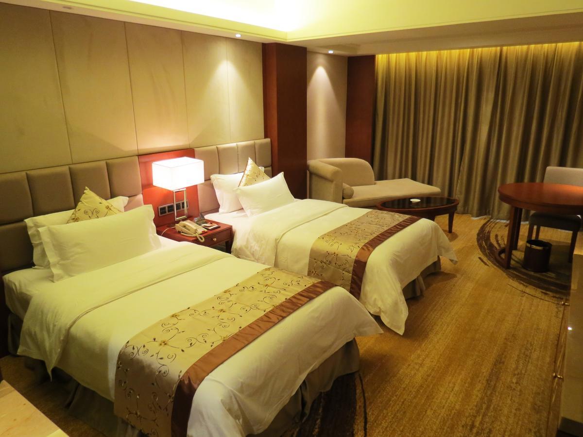 Rongjiang Hotel Jieyang Dış mekan fotoğraf