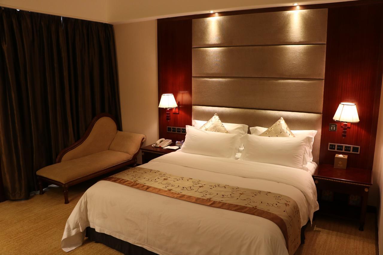 Rongjiang Hotel Jieyang Dış mekan fotoğraf