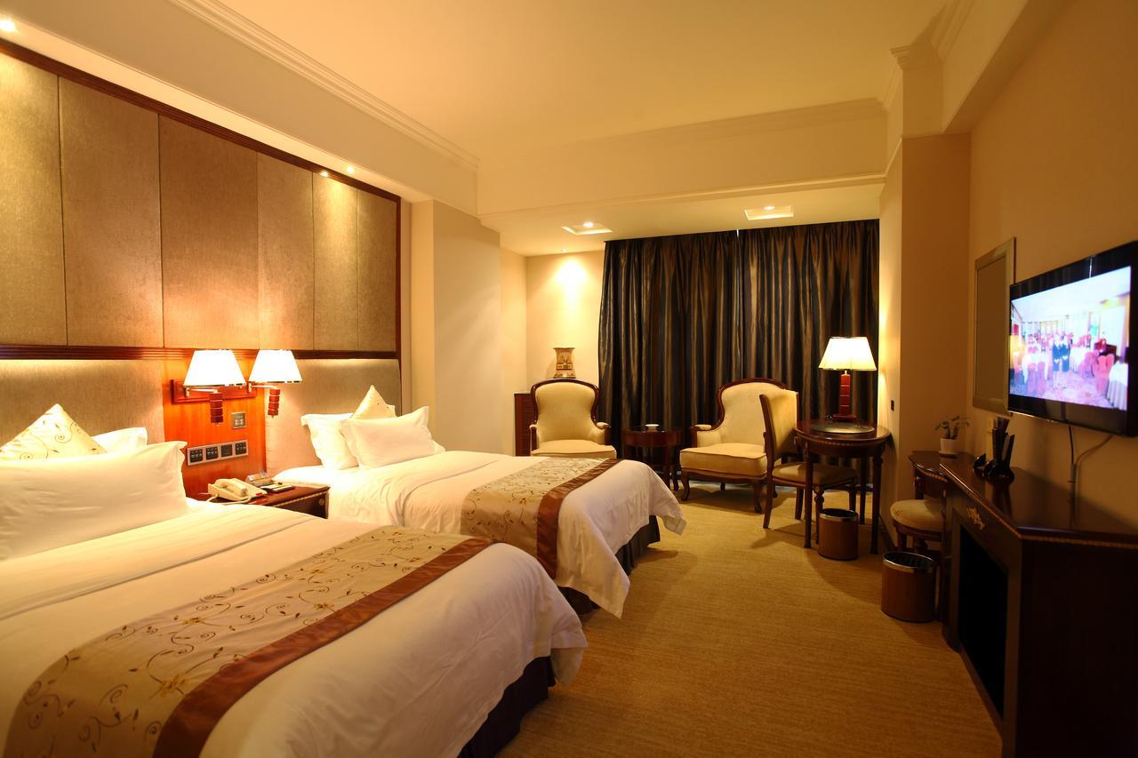 Rongjiang Hotel Jieyang Dış mekan fotoğraf