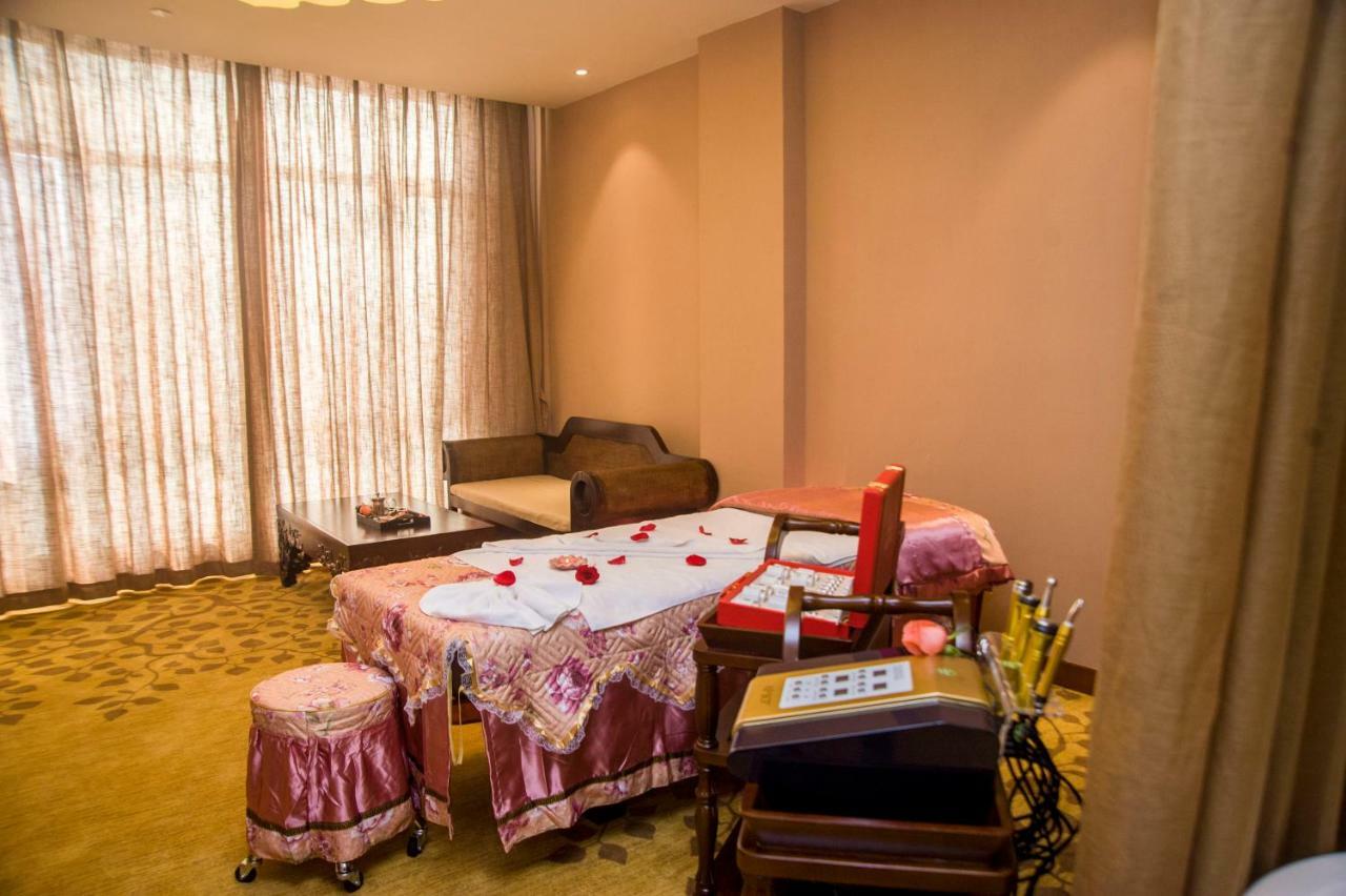 Rongjiang Hotel Jieyang Dış mekan fotoğraf